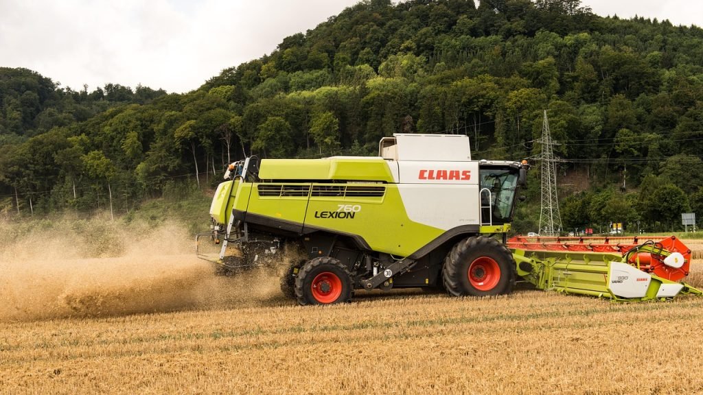 Lawn Mowing Helensvale Services