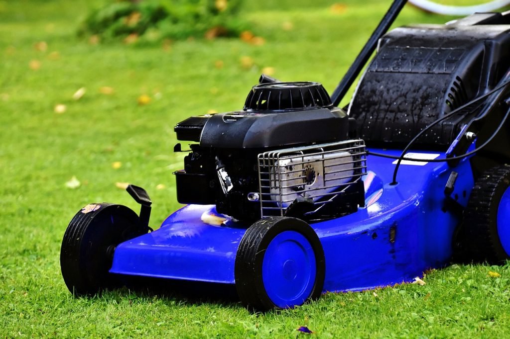 Lawn Mowing Maroochy River Services